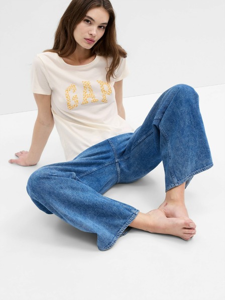 GAP T-shirt