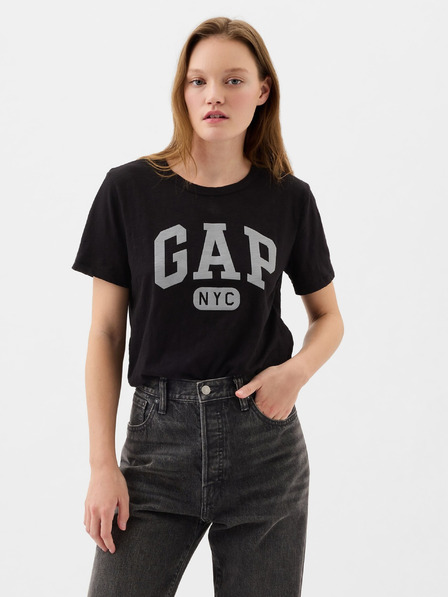 GAP T-shirt