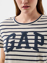 GAP T-shirt